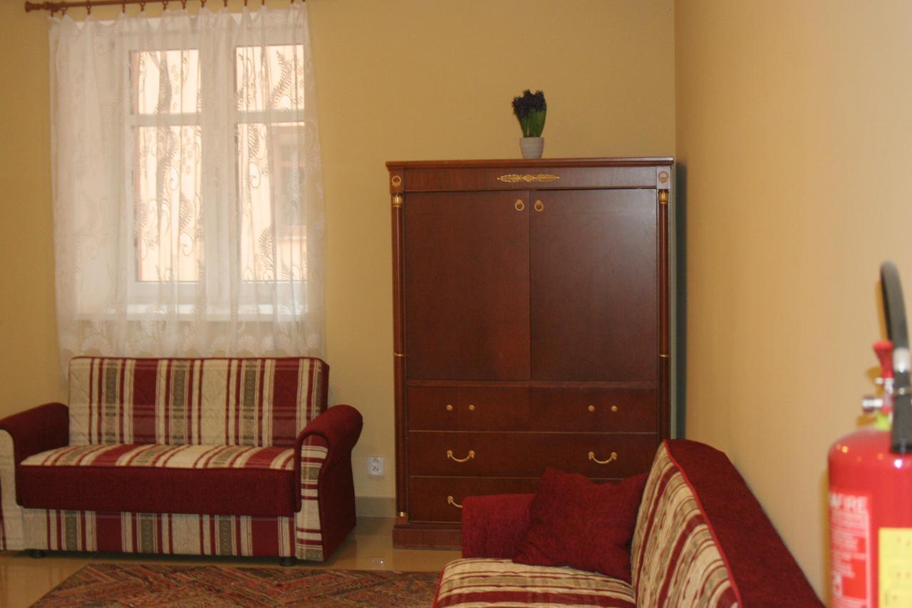 Art Star Hotel Hostivice Luaran gambar